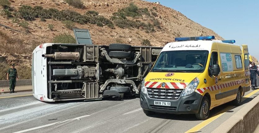 حوادث المرور: وفاة 3 أشخاص وإصابة أزيد من 260 آخرين خلال الـ24 ساعة الأخيرة