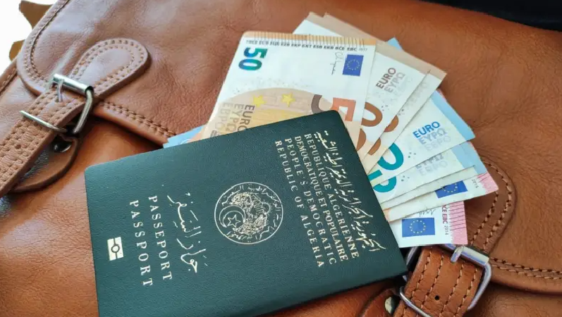 إدراج “بنك الخليج الجزائر” ضمن البنوك المكلفة بحجز حق الصرف للسفر