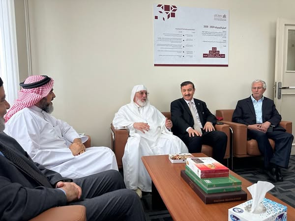 عميد جامع الجزائر يقوم بسلسلة زيارات علميّة لتعزيز الشراكات المعرفية والثقافيّة