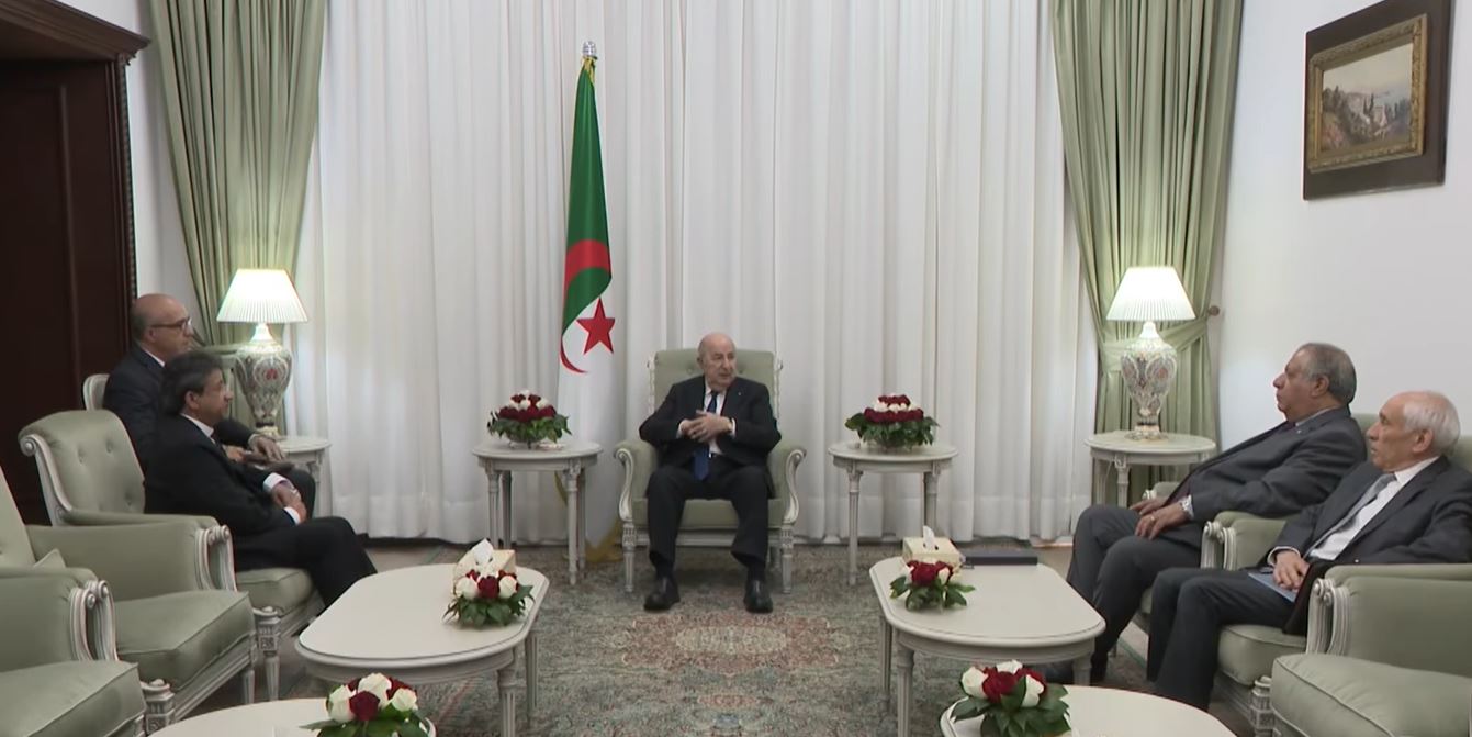 بالصور.. رئيس الجمهورية يستقبل سفيرا الفاتيكان والصحراء الغربية