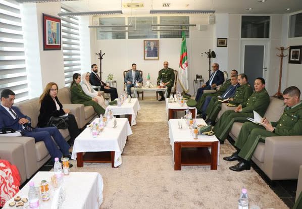 زيارة وفد من لجنة الدفاع الوطني إلى قيادة الدرك الوطني