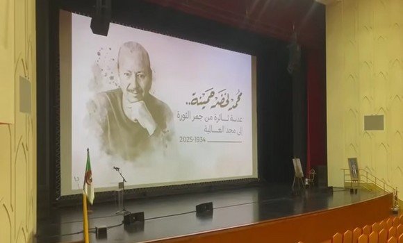 عرض النسخة المرممة للفيلم التاريخي “وقائع سنين الجمر” للراحل لخضر حمينة بأوبرا الجزائر