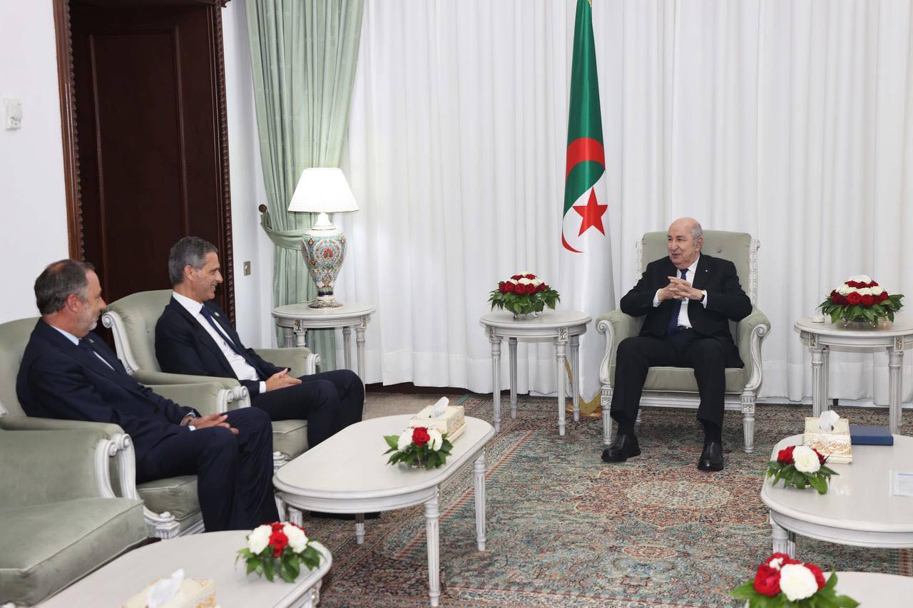 رئيس الجمهورية يستقبل الرئيس المدير العام للشركة البحرية العالمية “سي أم آ سي جي أم”