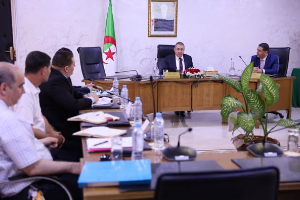 وزير الداخلية يشرف على تنصيب لجنة التحقيق في حادث ملعب 5 جويلية