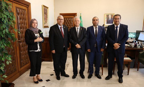 ناصري يترأس اجتماعا تنسيقيا مع الوفد المشارك في اجتماعات اللجان للبرلمان العربي