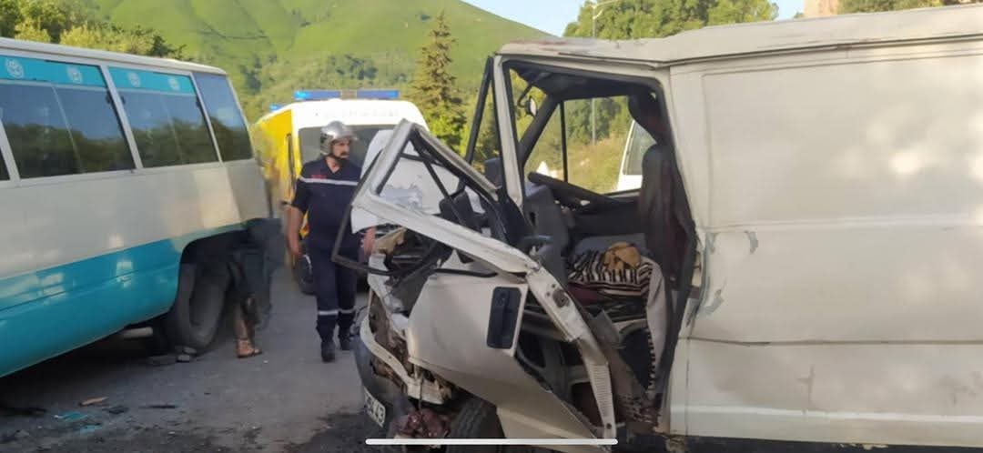 إصابة 9 اشخاص في حادث مرور بجيجل