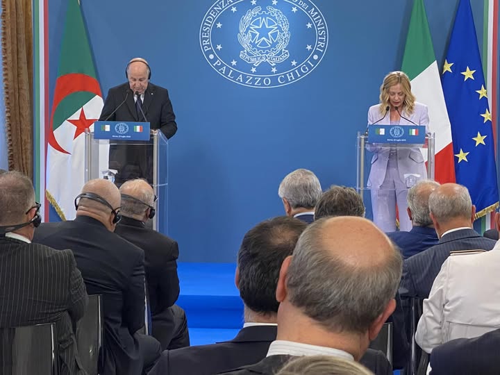 رئيس الجمهورية يُشرف على مراسم التوقيع على اتفاقيات شراكة بين الجزائر وإيطاليا