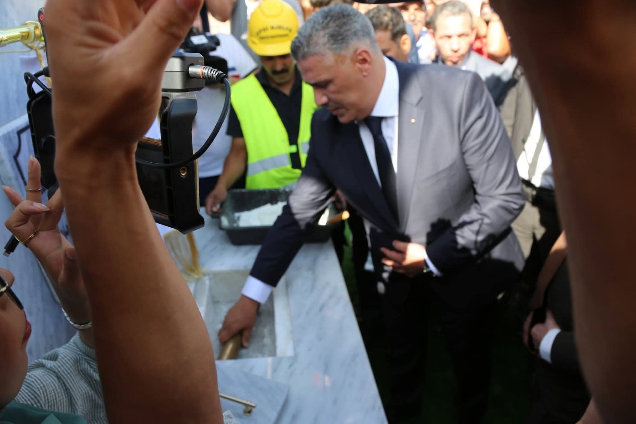 وزير السكن يضع حجر أساس 7000 وحدة سكنية بصيغة LPL في الجلفة