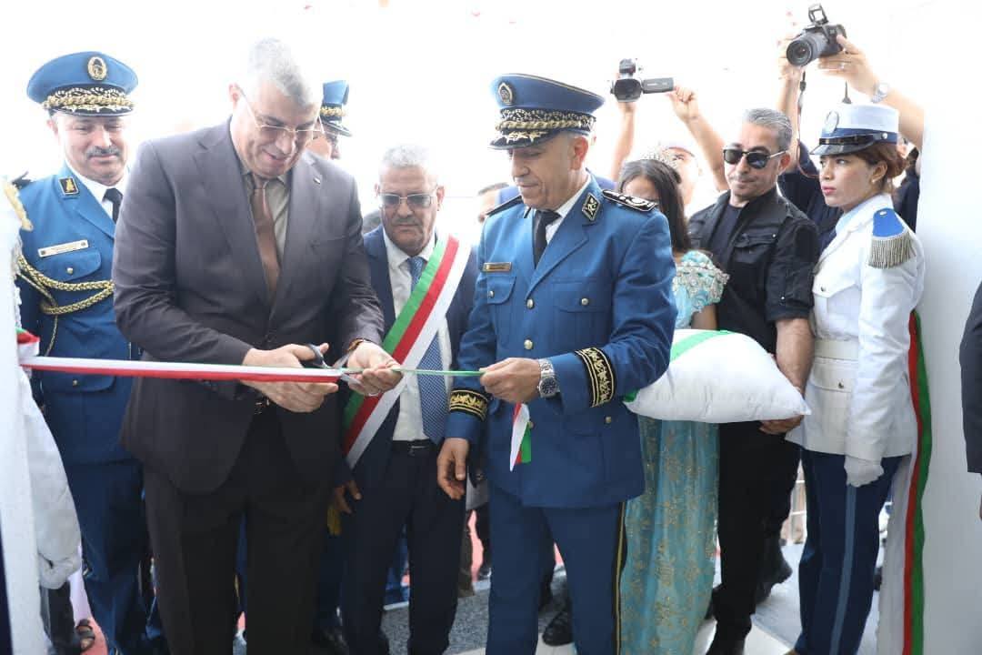 المدير العام للأمن الوطني يشرف على تدشين ثلاث منشآت شرطية بوهران