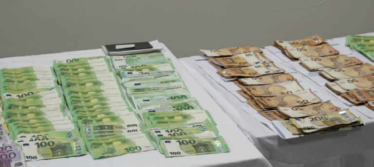 شرطة الحدود تحجز أزيد من 01 مليون أورو خلال الفترة الممتدة من أفريل إلى جويلية 2025