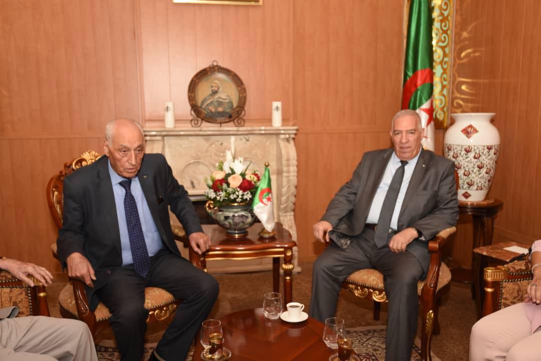 وزير المجاهدين يستقبل الأمين العام لمنظمة المجاهدين