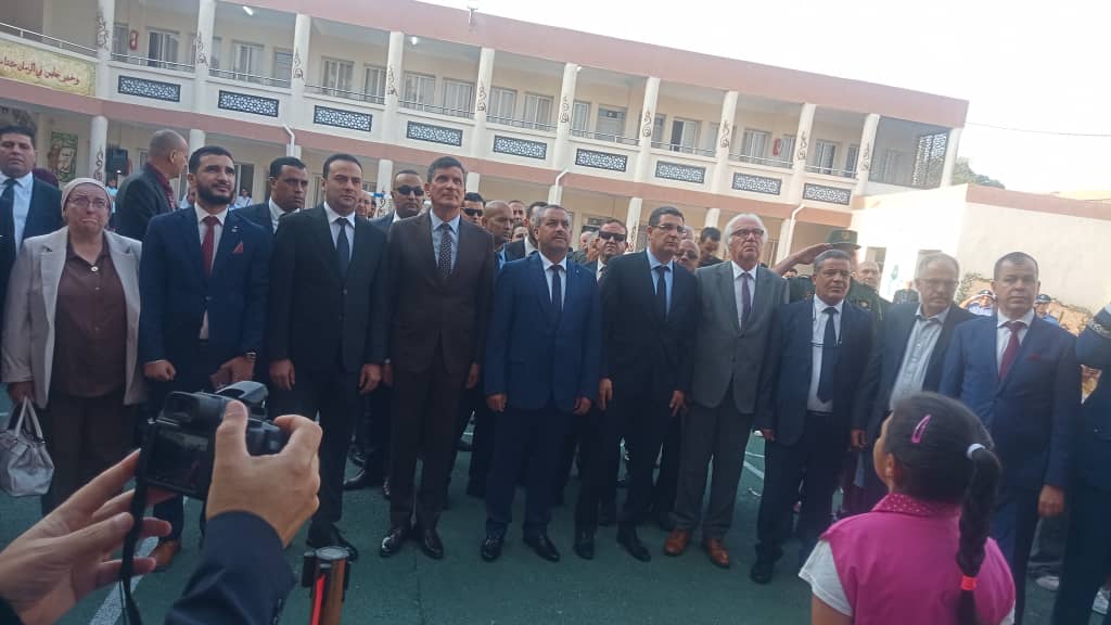 وزير التربية يشرف على الافتتاح الرسمي للموسم الدراسي 2025-2026