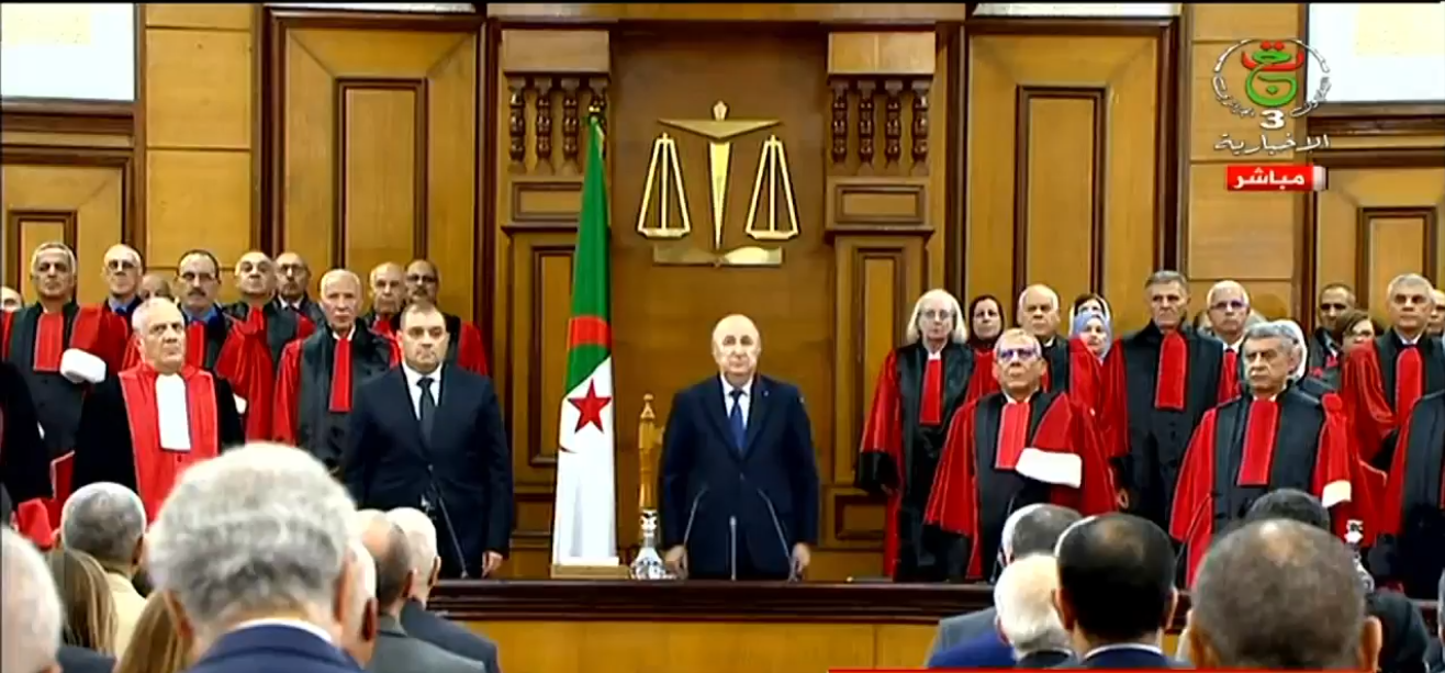 رئيس الجمهورية يشرف على افتتاح السنة القضائية بالمحكمة العليا