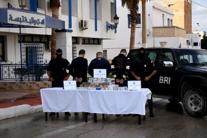 توقيف 3 متهمين في تبسة وحجز 40 كلغ من الكيف المعالج بتبسة