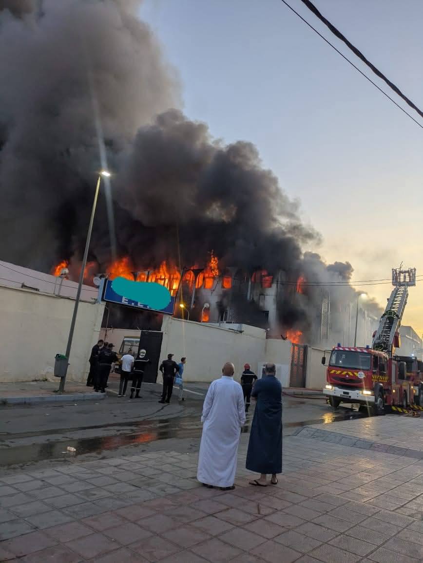اخماد حريق ببناية في المحمدية بالجزائر العاصمة