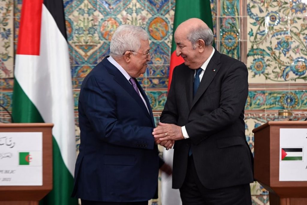 الرئيس الفلسطيني يوجه رسالة شكر إلى الرئيس تبون